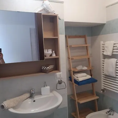 B&by In Viaggio B&B 푸티냐노